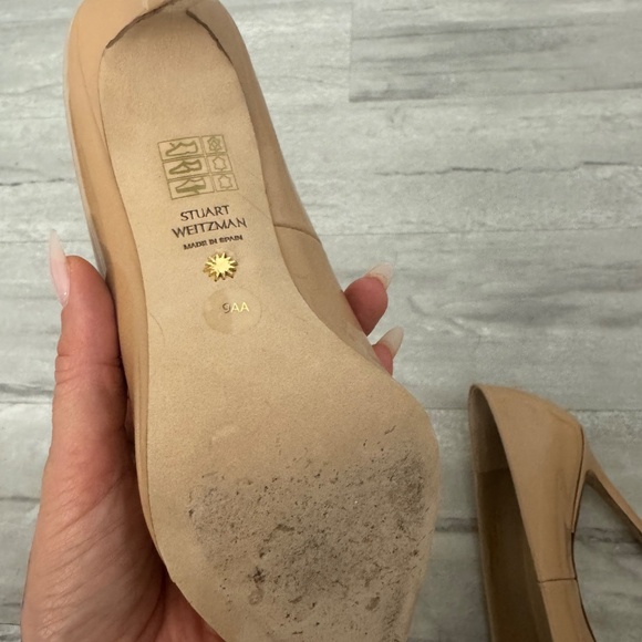 Stuart Weitzman Power Pumps - Picture 5 of 5
